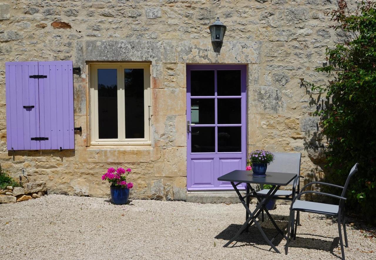 Gite Rural La Maison Mauve Ventouse 外观 照片