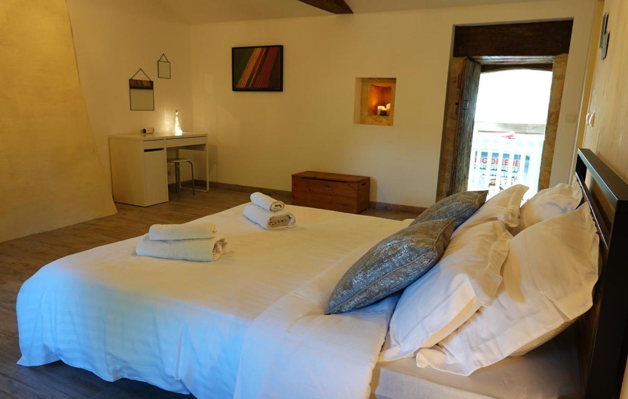 Gite Rural La Maison Mauve Ventouse 外观 照片